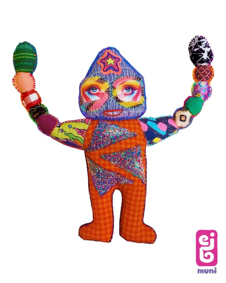 Machismo Libre Manlikha Soft Sculpture – Elaine Jose Bobadilla