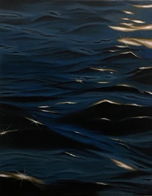 Finding light between two waves by Camélia Pagop